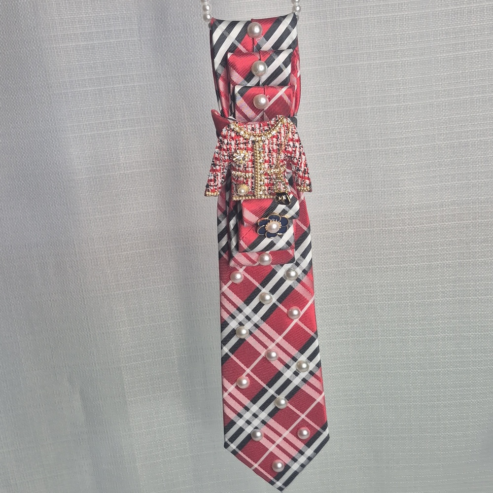 Handcrafted Luxury Fashion Necktie Necklace 📿 (TARTAN GIRL) - Picture 8 of 14